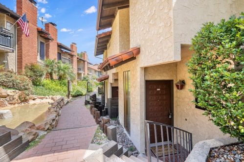 1935 Estrella De Mar Ct, Carlsbad, CA 92009-6132