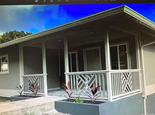 2485 Booth Rd, Honolulu HI  96813-1362 exterior