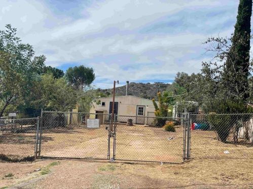 10046 Dunbar Ln, El Cajon, CA 92021-2626