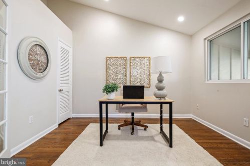 112 Blf Ter, Silver Spring MD 20902-3103 exterior