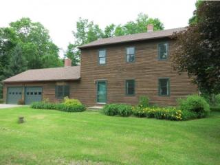 2529 Hillview Rd, Richmond VT  05477-9148 exterior
