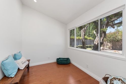 1755 Emory Ave, Simi Valley CA 93063-5005 exterior