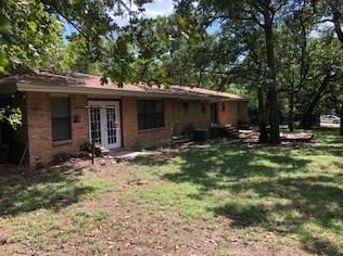 116 Twilight Dr, Azle, TX 76020-3242