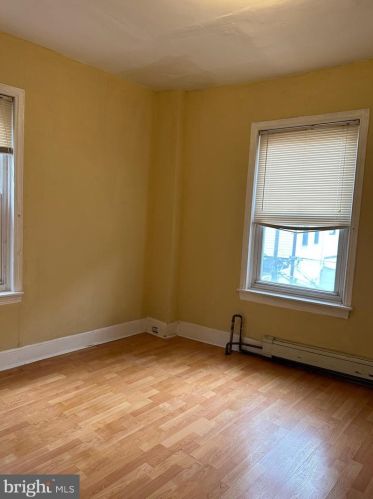 1839 4 St, Philadelphia PA 19122-2202 exterior