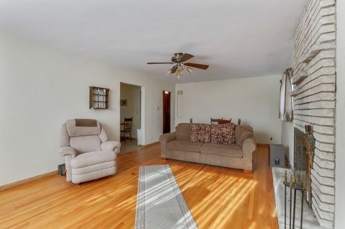 803 Illinois St, Lemont IL  60439-3703 exterior