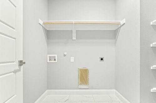 1524 Langston St, Fort Worth TX  76105-2723 exterior