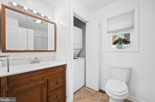 236 Memorial Ave, Haddonfield NJ 08033-2952 exterior