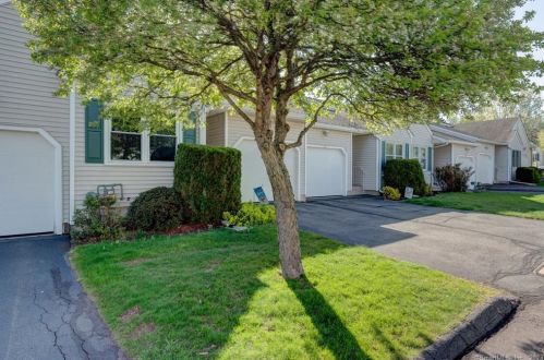 712 Berry Patch Way, Southington, CT 06489-3412