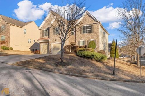 5665 Baffin Rd, Atlanta GA  30349-7051 exterior