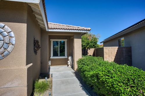 78150 Calico Glen Dr, Indio, CA 92203-8192