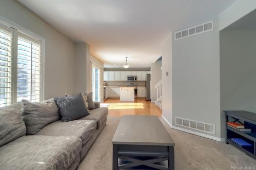 21244 Belleview Pl, Denver CO  80015-6406 exterior