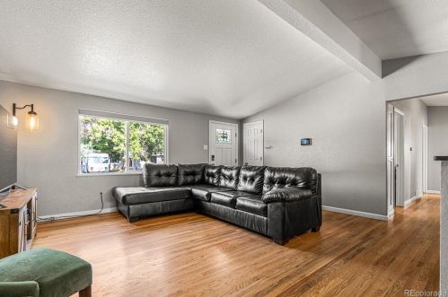 7837 Elmwood Pl, Denver CO  80221-3224 exterior