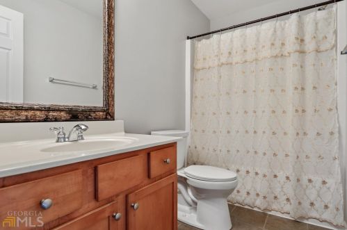 131 Bowen Cir, Atlanta GA  30315-2608 exterior