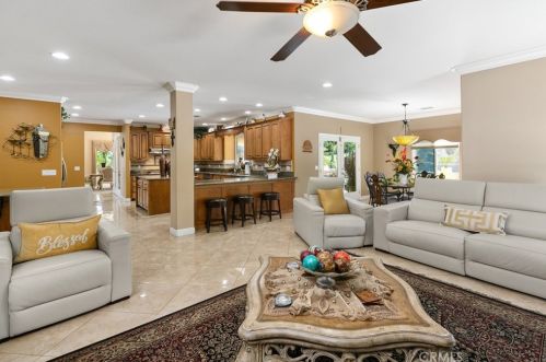 18003 Green Orchard Pl, Riverside CA  92508-8743 exterior