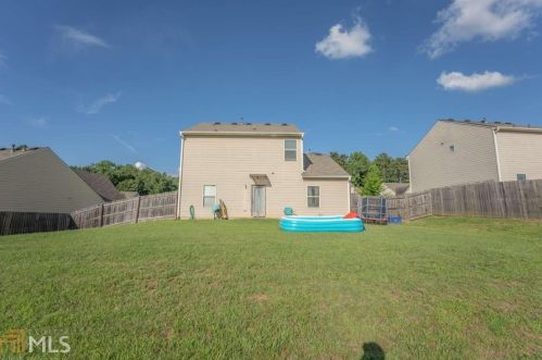 6043 Heisler St, Rex GA 30273-1590 exterior