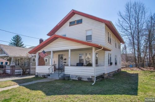 27 Manning Ave, Kinnelon, NJ 07405-1040