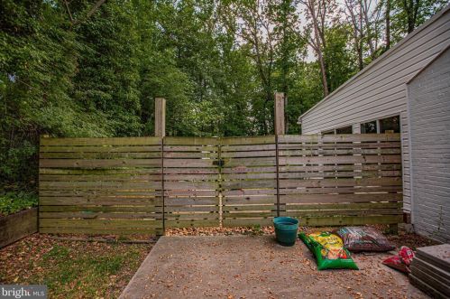 7415 Hastings St, Springfield VA  22150-4108 exterior