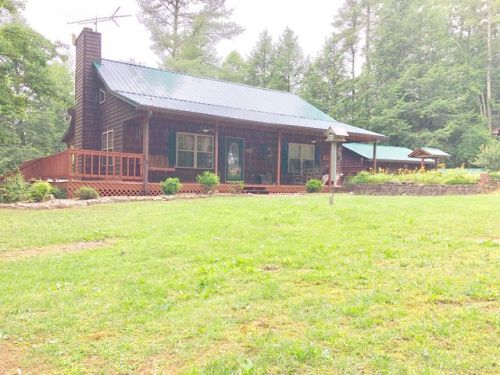 1001 Farm Rd, Clarkrange, TN 38553-5333