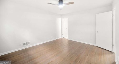 3007 Dogwood Dr, Atlanta GA  30344-3905 exterior