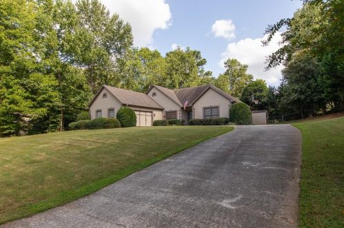 5804 County Ct, Buford, GA 30518-1373