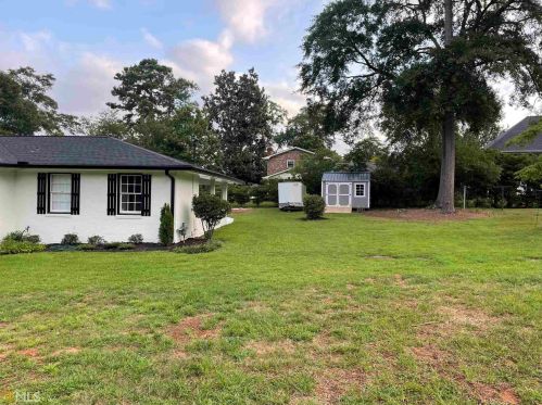 6129 Linwood Dr, Porterdale, GA 30014-3250