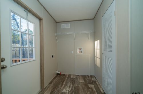 2396 Blocker Rd, Marshall TX 75672-3720 exterior