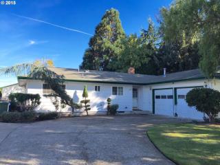 198 Heritage Ct, Woodburn, OR 97071-3718