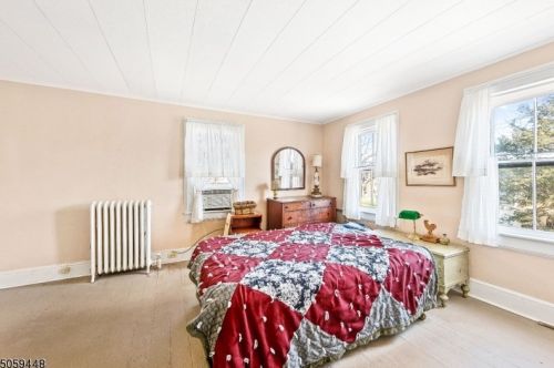 211 Willow Grove St, Hackettstown NJ  07840-1807 exterior