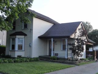 1308 4th St, Sunny Hill Estates, IL 61273-9664