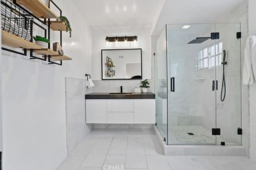 12752 Christy Ln, Los Alamitos CA  90720-4941 exterior