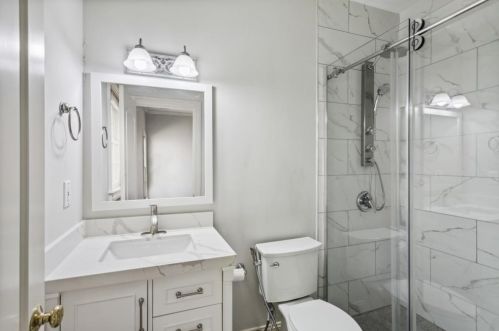 33 Habersham Cove Dr, Atlanta GA  30305-5402 exterior