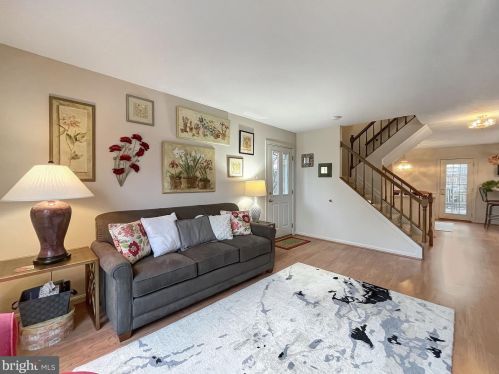 2344 Ladymeade Dr, Silver Spring, MD 20906-5737