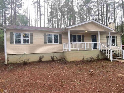 3228 Roanoke Rd, Lagrange, GA 30240-8948