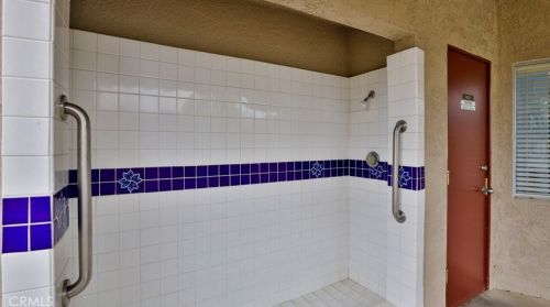 1615 Carmel Cir, Upland CA  91784-1726 exterior