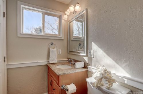 6262 Poplar St, Englewood CO 80112-1636 exterior