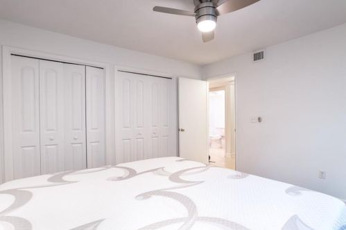 34 Arpege Way, Atlanta GA  30327-1020 exterior