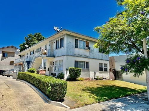 1011 Chevy Chase Dr, Glendale CA  91205-3001 exterior