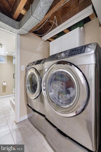 9613 Clearview Pl, Silver Spring MD 20901-2902 exterior