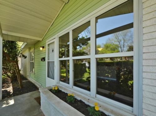 6312 Dorchester Dr, Austin TX  78723-2034 exterior