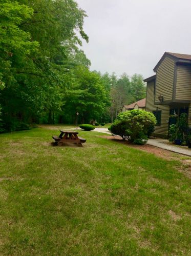 9 Swiftwater Dr, Allenstown NH  03275-1840 exterior