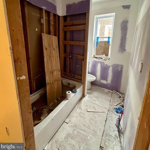 2535 28 St, Philadelphia PA 19145-4013 exterior