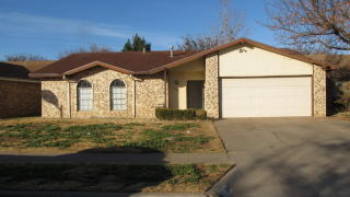 509 Durham Ave, Lubbock TX  79416-1301 exterior