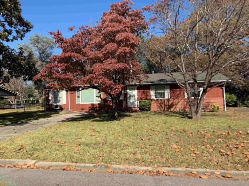 112 Sherry Dr, Warner Robins, GA 31093-2158