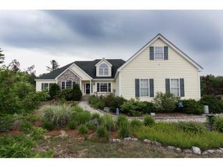 16 Wood Duck Cir, Sandown, NH 03873-2151