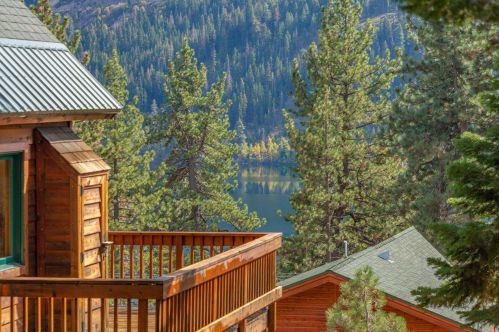14405 Denton Ave, Truckee CA  96161-3612 exterior