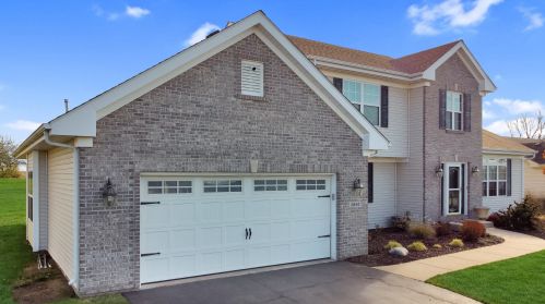 2850 Alfalfa Dr, Rockford, IL 61102-3896