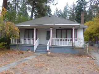 3418 C St, Spokane WA  99205-2205 exterior
