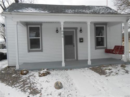 605 Main St, Troy, IL 62294-1814