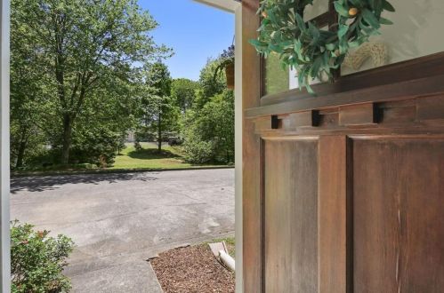 1830 Garden Ct, Atlanta, GA 30319-3671