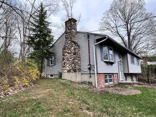 87 Lexington Ave, Torrington, CT 06790-3452